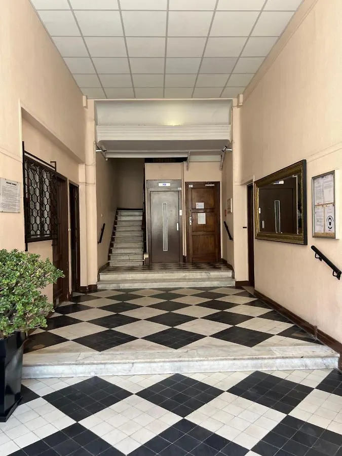Loena Cannes Centre - Appartement Entier 2 Pieces - 4 Personnes - Proche Croisette Palais Festival Plage - Internet Gratuit - Climatisation - Non Fumeur